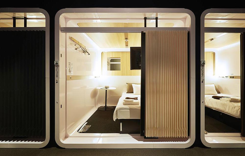 Capsule-hotel_3